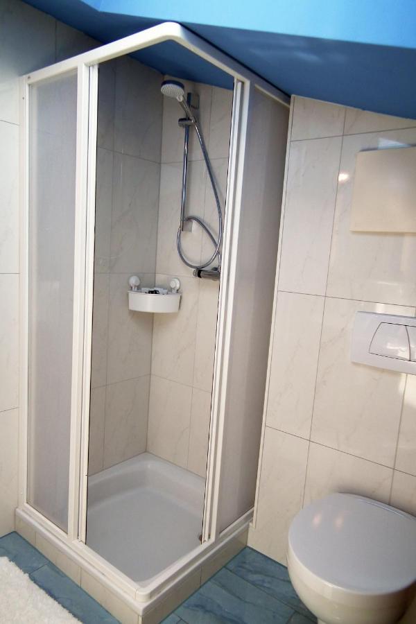Baker'S Pond Loft Apartment Velden am Woerthersee Ngoại thất bức ảnh